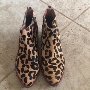 Jeffrey Campbell Metcalfe Booties 🐆